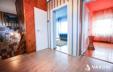 Eladó családi ház