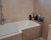 Modern, újszerű családi ház Márkó új részén – dupla garázzsal, hőszivattyús padlófűtéssel és tágas kerttel