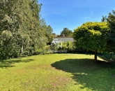 359098