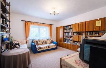 Eladó családi ház