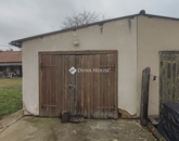 Eladó családi ház Pápa 55 000 000 Ft