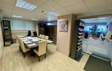 Kiadó iroda/üzlethelyiség