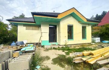 Eladó családi ház