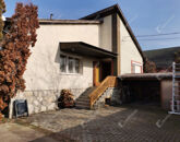 Eladó családi ház Komárom 52 000 000 Ft