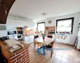 Eladó családi ház Rezi 114 000 000 Ft