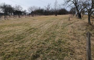 Eladó telek/földterület