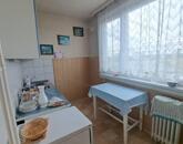 Oroszlányban, a tóparton eladó 62nm-es 3 szobás, hallos, erkélyes lakás!