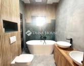 Eladó lakás Pécs 79 900 000 Ft