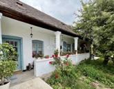 Eladó családi ház Gyúró 127 900 000 Ft