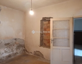 Eladó családi ház Udvar 8 000 000 Ft