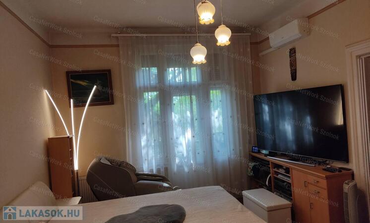 Eladó téglalakás, Budapest XIV. kerület, Törökőr                                 