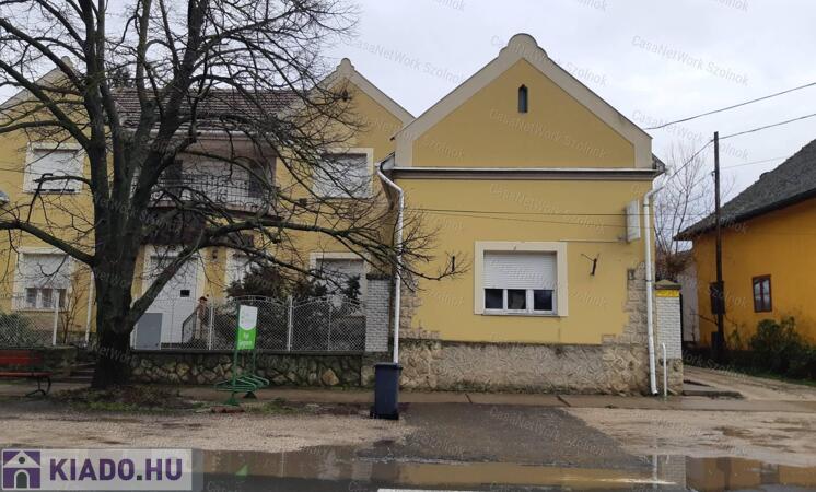 Tiszaföldváron kiadó üzlethelyiség!                                 