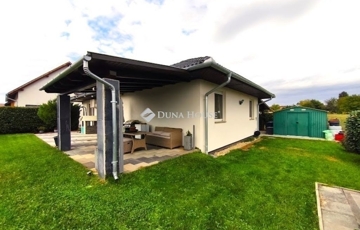 Eladó családi ház