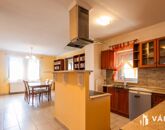 Eladó családi ház Gyula 64 900 000 Ft