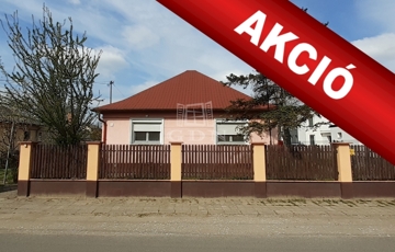 Eladó családi ház
