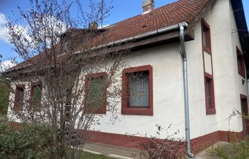 Eladó családi ház