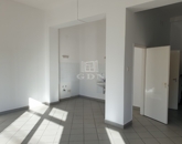 Kiadó iroda/üzlethelyiség Székesfehérvár 160 000 Ft