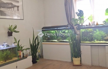 Eladó lakás