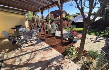 Eladó családi ház