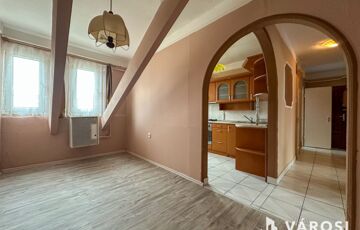 Eladó lakás