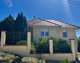 Eladó családi ház Balatonalmádi 195 000 000 Ft