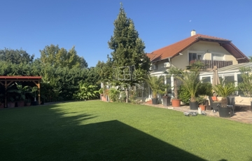 Eladó családi ház