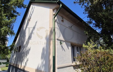 Eladó családi ház