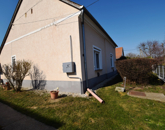 Eladó családi ház Lócs 45 000 000 Ft