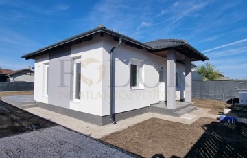 Eladó családi ház