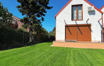 Eladó családi ház