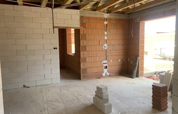 Eladó családi ház