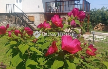 Eladó családi ház