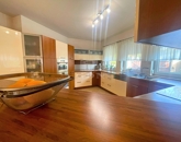 Eladó családi ház Őrbottyán 169 900 000 Ft