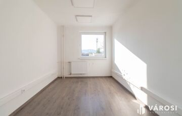 Kiadó iroda/üzlethelyiség