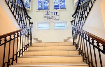 Eladó iroda/üzlethelyiség