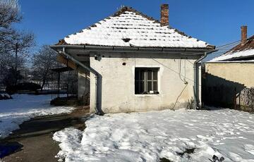 Eladó családi ház
