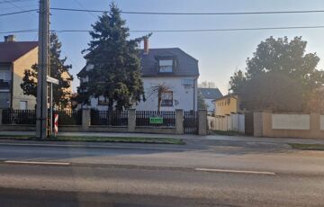 Eladó családi ház