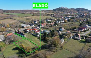 Eladó telek/földterület