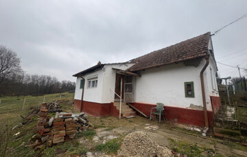 Eladó családi ház