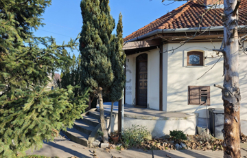 Eladó családi ház