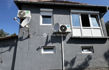 Eladó családi ház