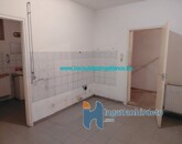 Eladó családi ház Keszthely 64 999 999 Ft