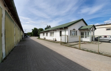 Kiadó iroda/üzlethelyiség