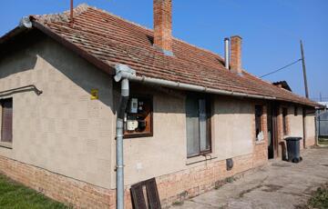 Eladó családi ház