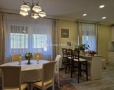 Eladó családi ház Pécs 199 000 000 Ft