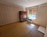 Eladó családi ház Madaras 2 300 000 Ft