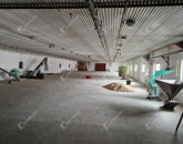 Kiadó ipari ingatlan Komárom 300 000 Ft