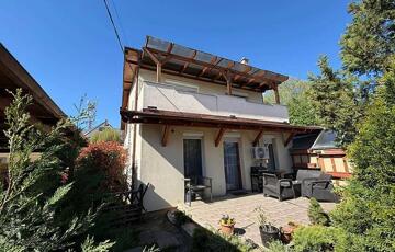 Eladó családi ház