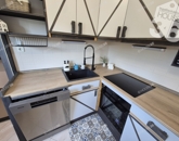 Eladó családi ház Kecskemét 99 900 000 Ft