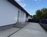 Eladó családi ház Dánszentmiklós 65 000 000 Ft